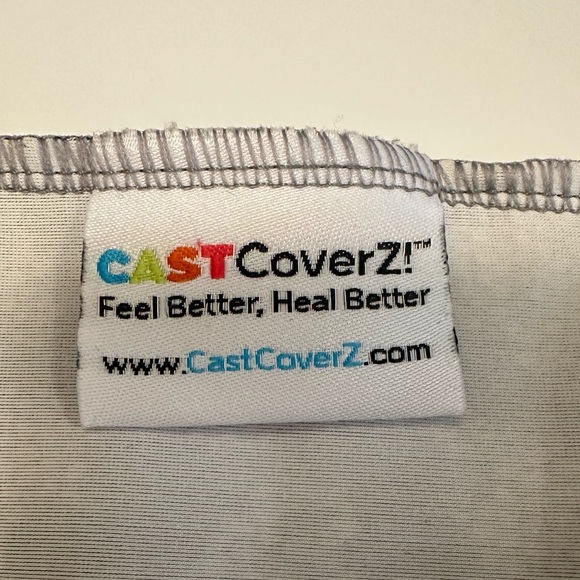 Cast or walking boot cover. - Picture 2 of 7